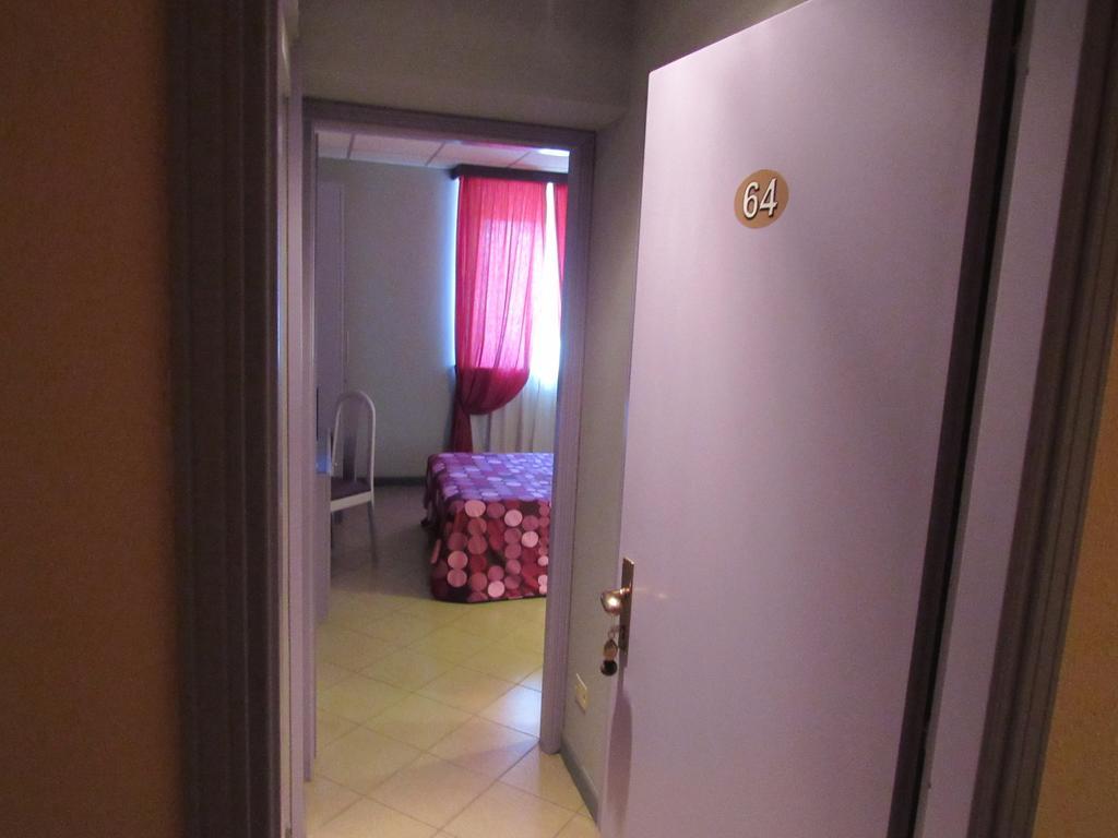 Hotel Elite San Mauro Torinese Δωμάτιο φωτογραφία