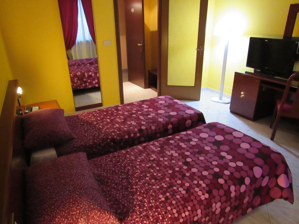 Hotel Elite San Mauro Torinese Δωμάτιο φωτογραφία